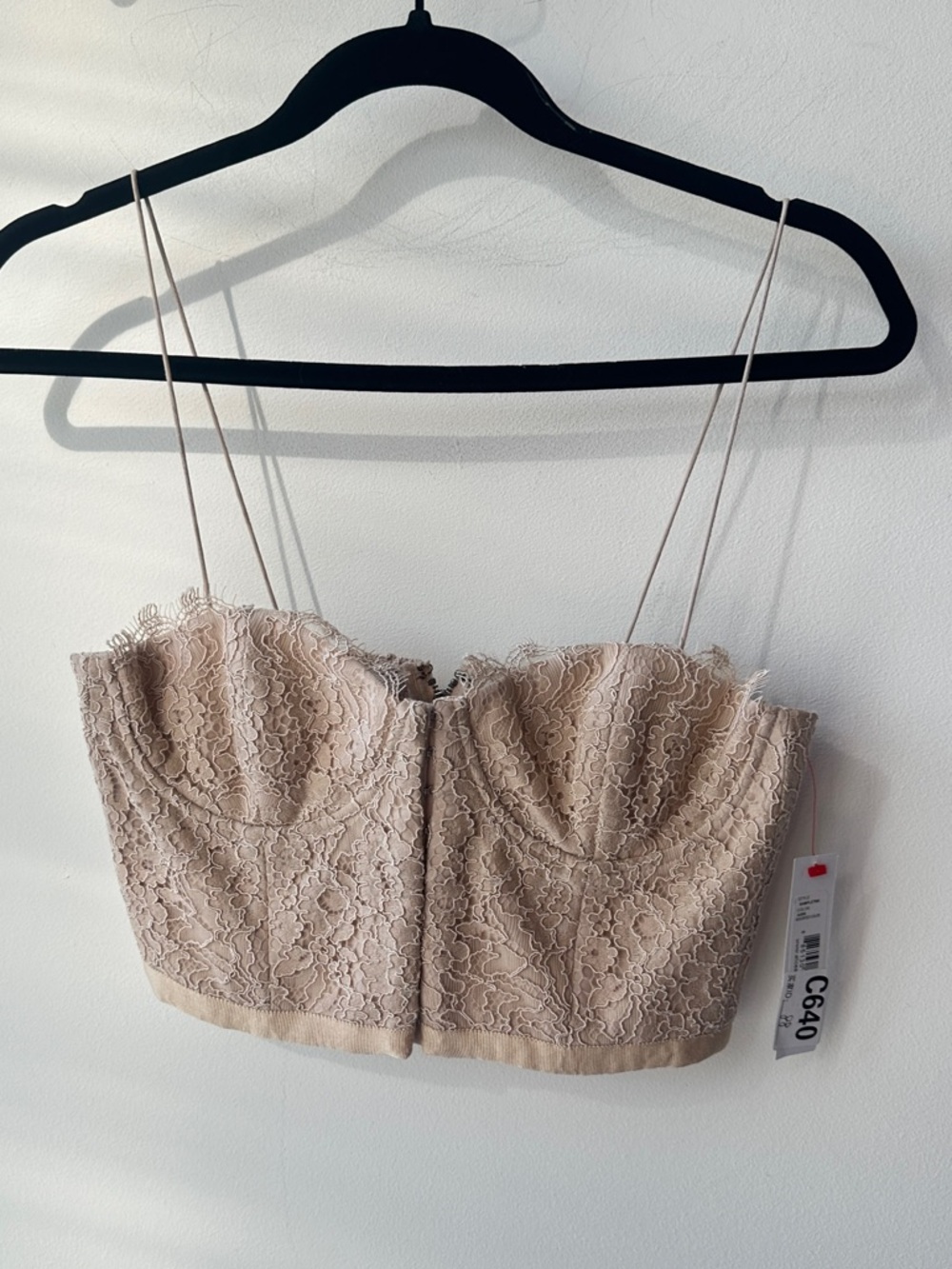 🆕 Alice + Olivia, Beige Lace Bustier Top P2P 14”, Size xs/2| 435